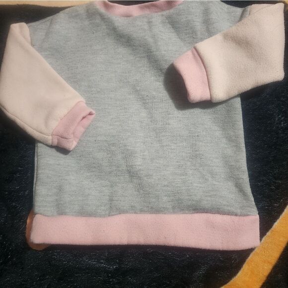 Girl's 3-4 Years Lot 5 Pieces Coat, Sweater/ Pants Suit, Hat, Shirt - Picture 7 of 16